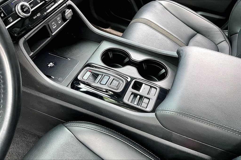Used 2025 Honda Pilot EX-L image 15