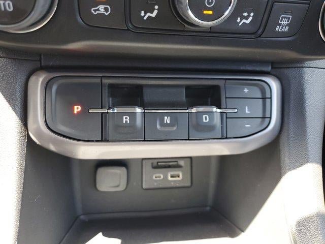 Used 2023 GMC Acadia AT4 w/ Technology Package AWD/4WD image 26