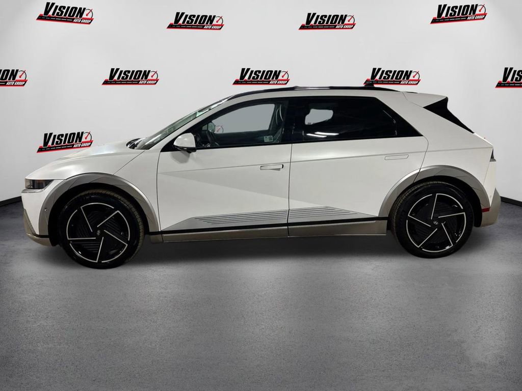 Used 2025 Hyundai Ioniq 5 Limited image 8
