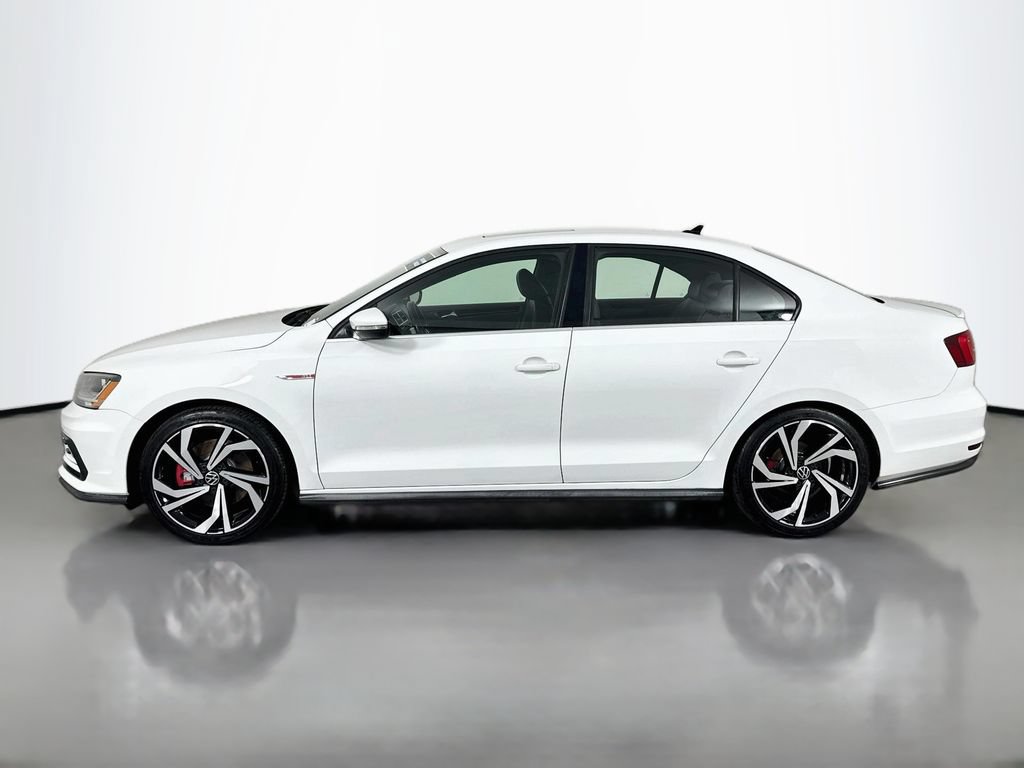 Used 2017 Volkswagen Jetta GLI FWD image 8