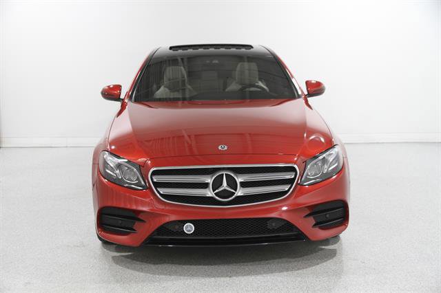 Used 2017 Mercedes-Benz E 300 4MATIC image 2