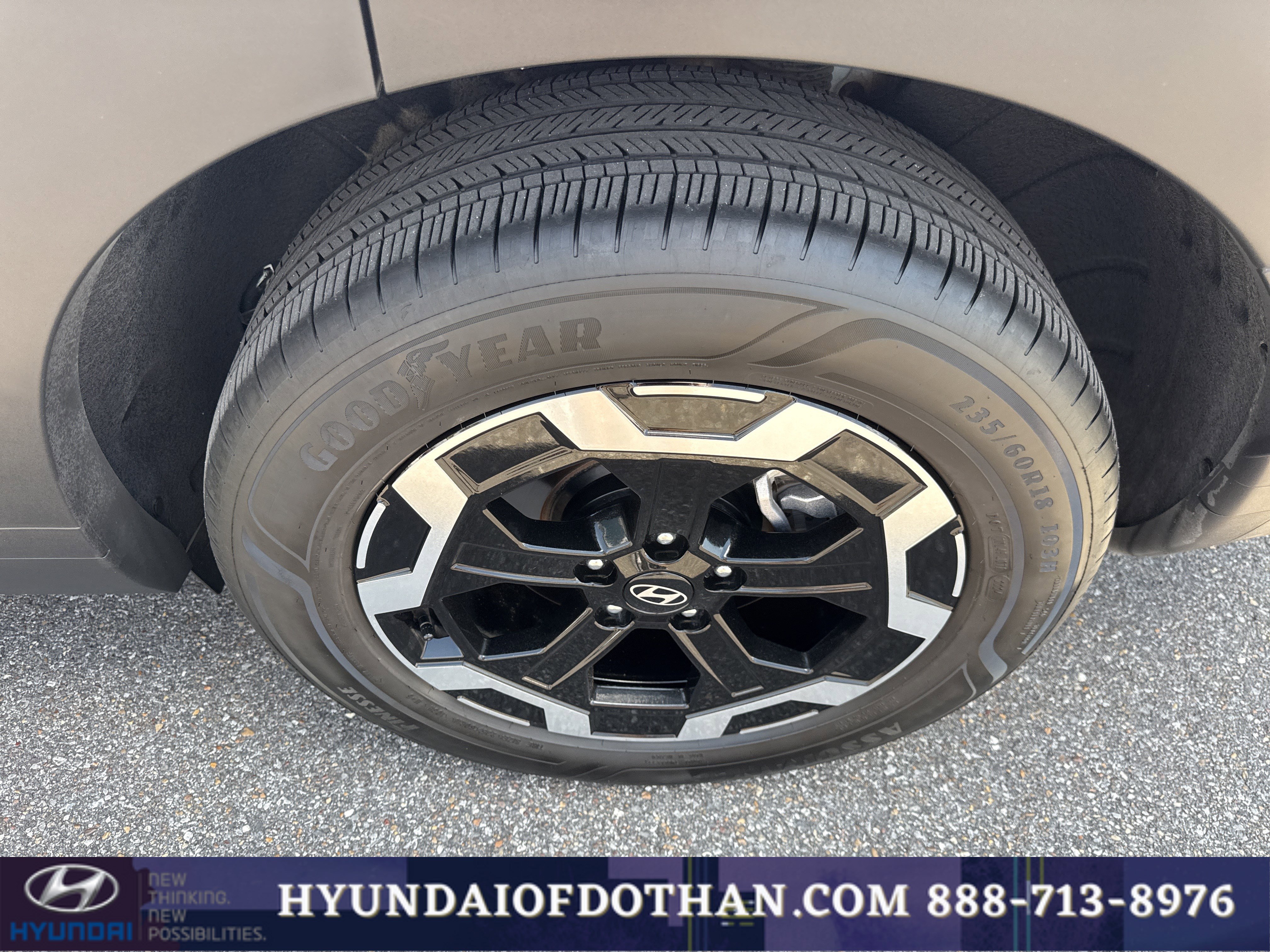 Certified 2024 Hyundai Santa Fe SEL FWD image 19