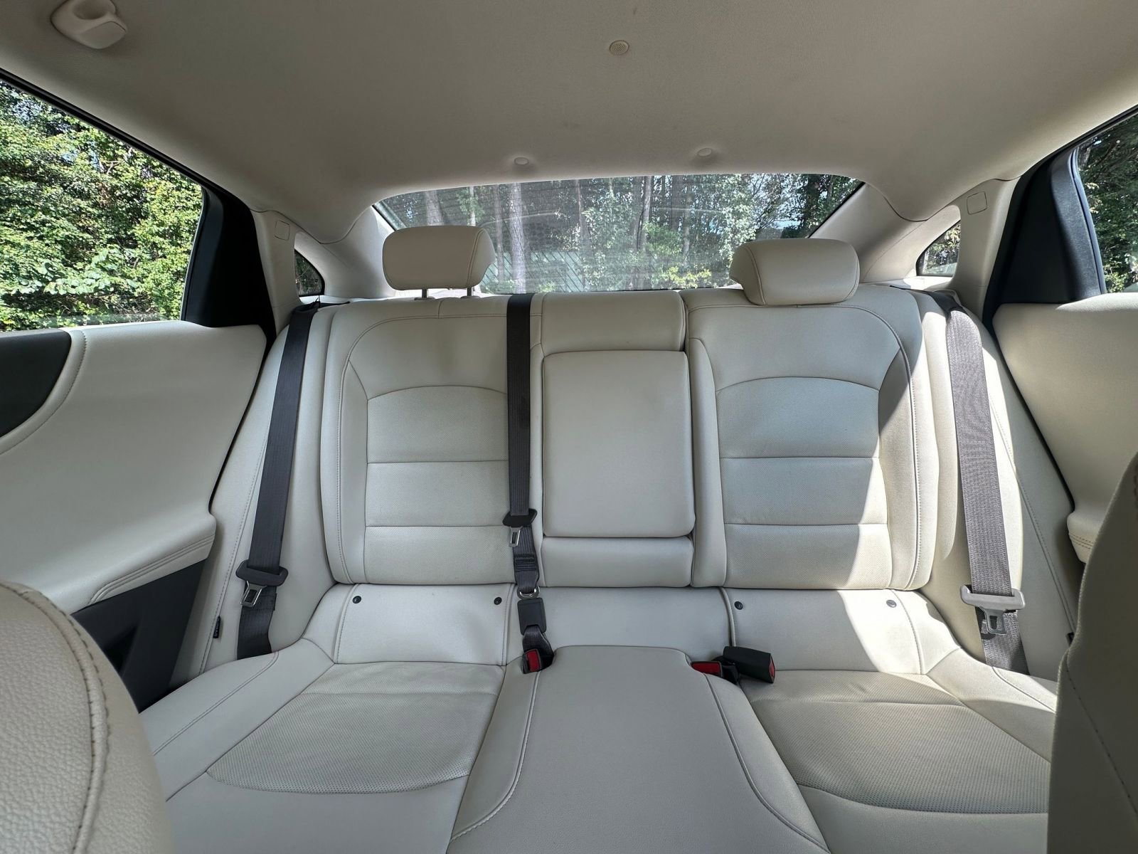 Used 2024 Chevrolet Malibu LT image 38