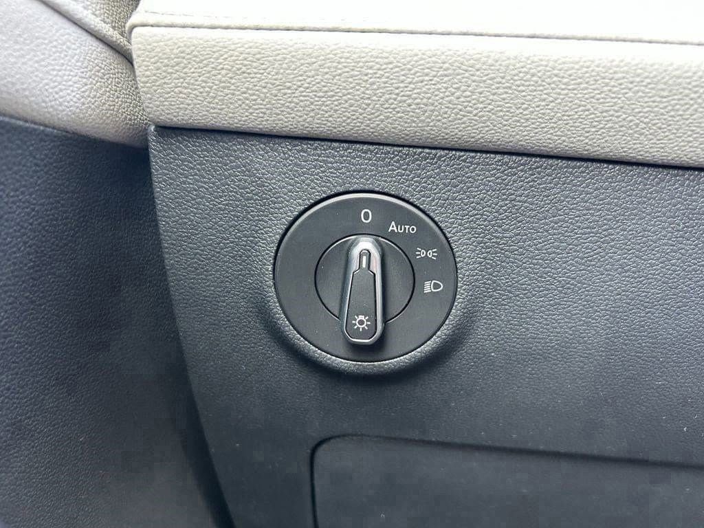 New 2026 Volkswagen Taos SEL AWD/4WD image 20