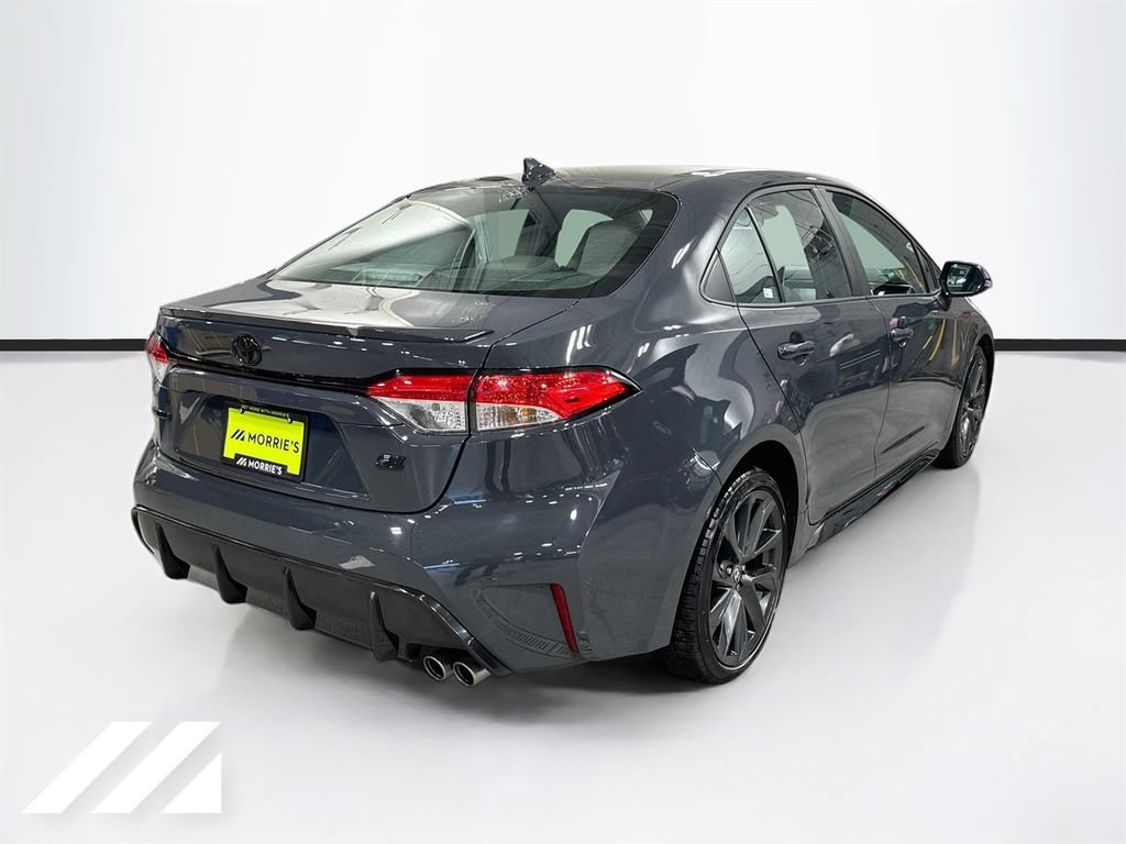Used 2023 Toyota Corolla SE w/ SE Premium Package FWD image 5