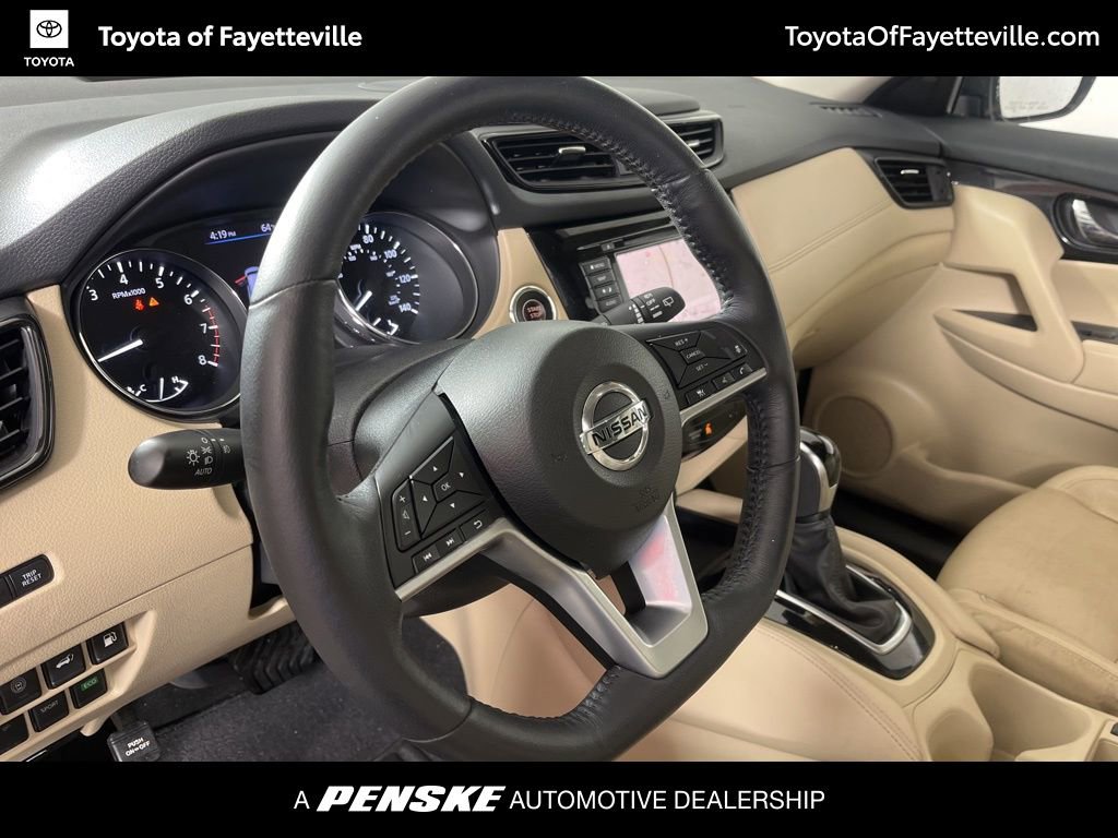 Used 2018 Nissan Rogue SL image 25