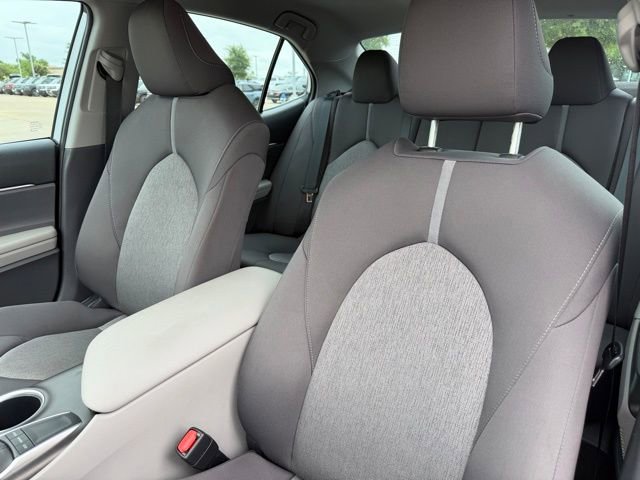 Used 2023 Toyota Camry LE w/ Convenience Package image 10