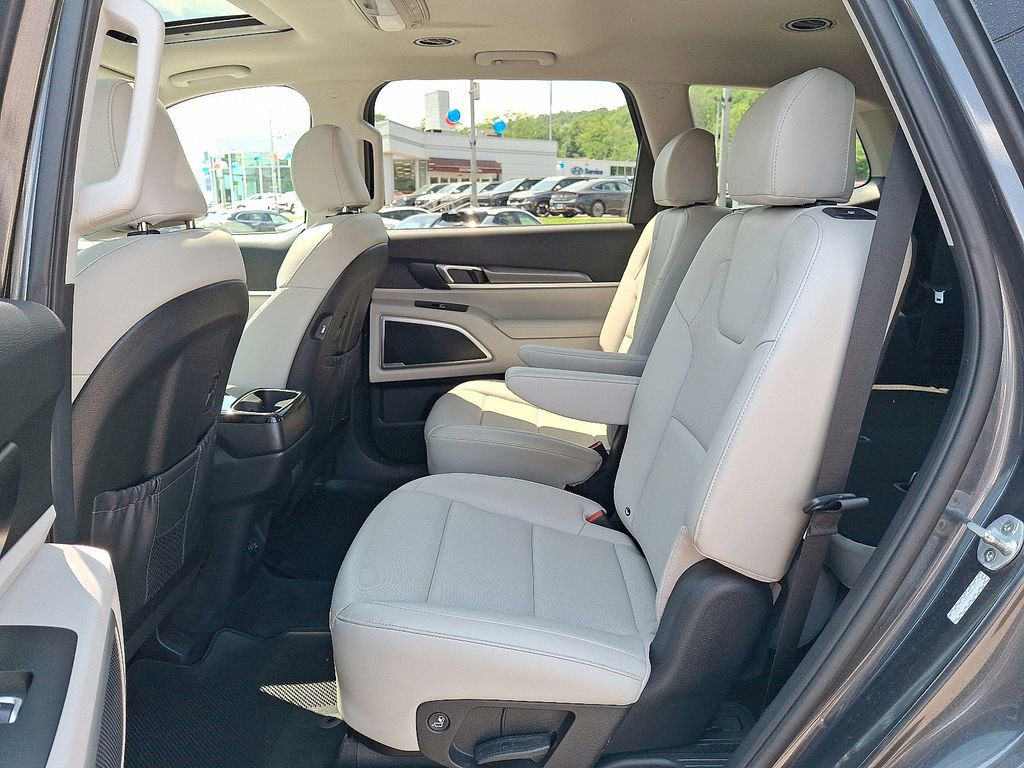 Used 2021 Kia Telluride S AWD/4WD image 11