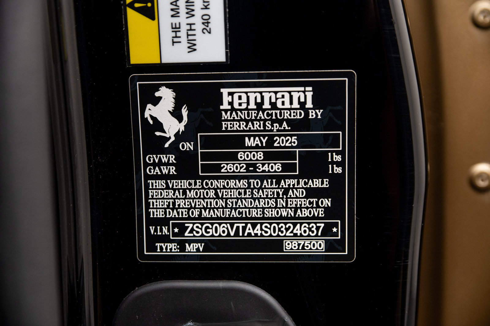 Used 2025 Ferrari Purosangue AWD/4WD image 48