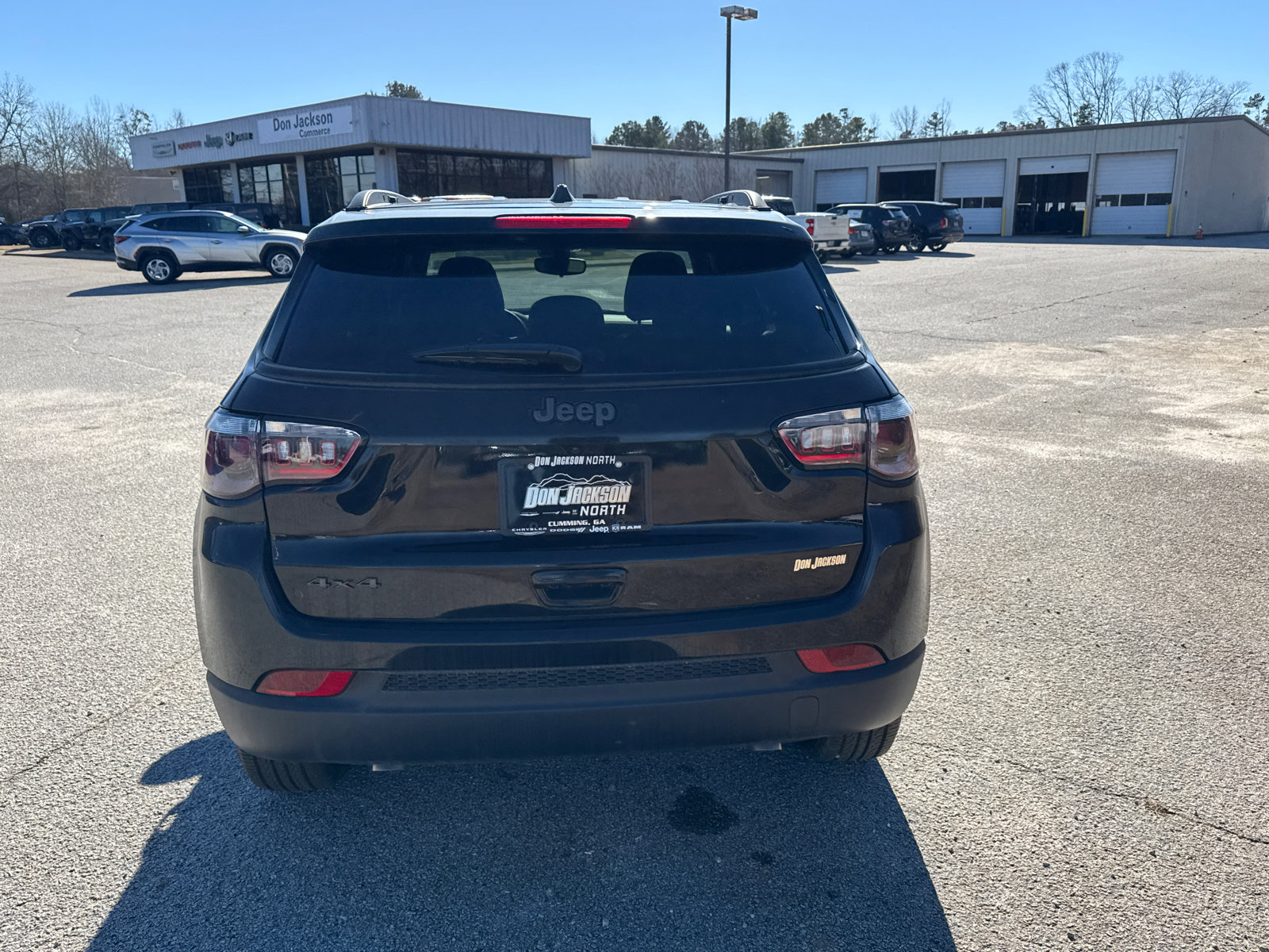 New 2025 Jeep Compass Latitude image 5