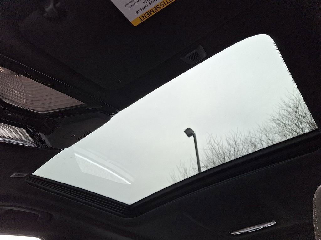 Used 2022 BMW 540i xDrive w/ Executive Package image 15