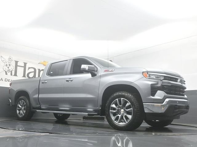 New 2026 Chevrolet Silverado 1500 LT image 2