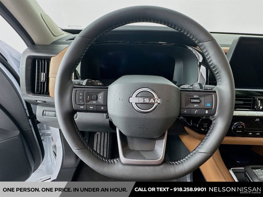 New 2026 Nissan Pathfinder Platinum image 11