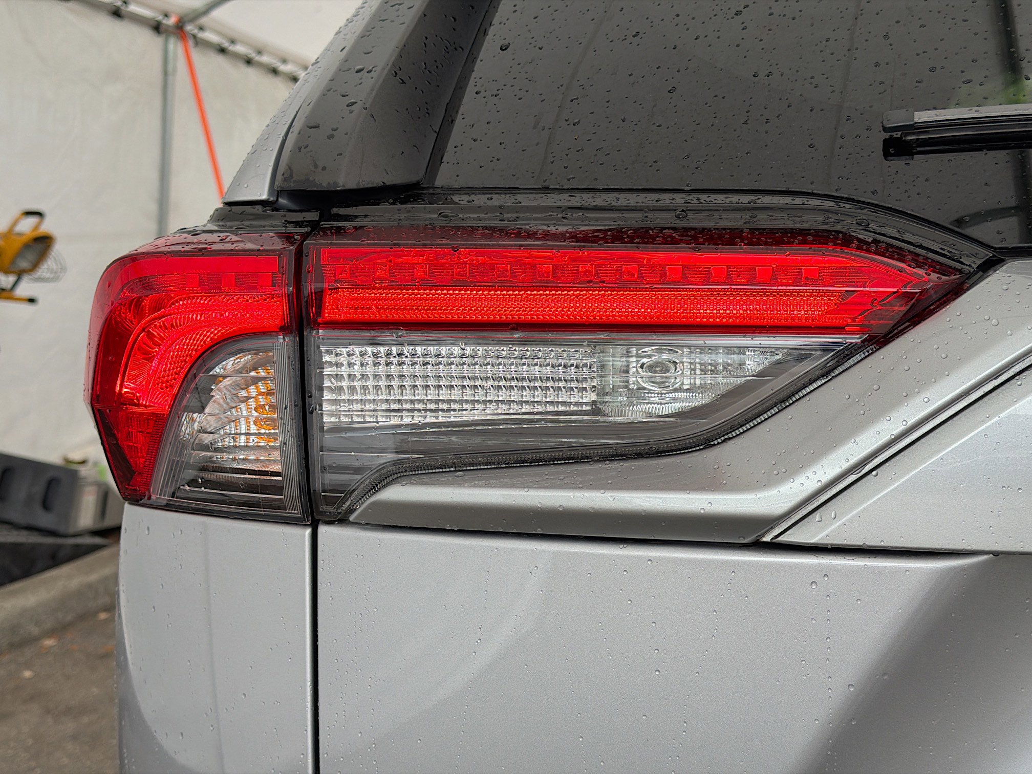 Used 2022 Toyota RAV4 XLE Premium image 10