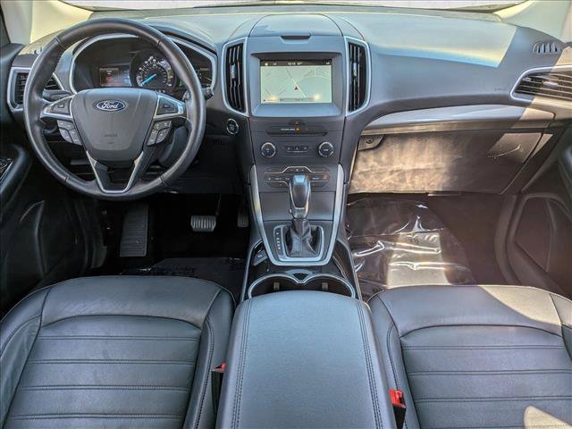 Used 2017 Ford Edge SEL w/ Equipment Group 201A AWD/4WD image 24