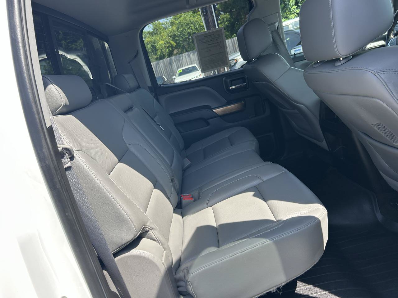 Used 2015 Chevrolet Silverado 1500 LTZ AWD/4WD image 11