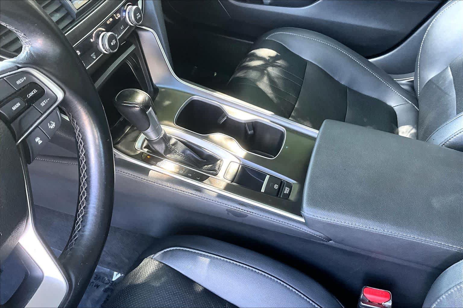 Used 2020 Honda Accord EX-L image 17