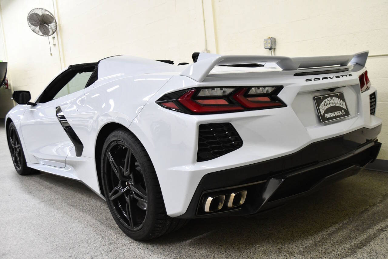 Used 2024 Chevrolet Corvette Stingray Convertible w/ Z51 Performance Package RWD image 7