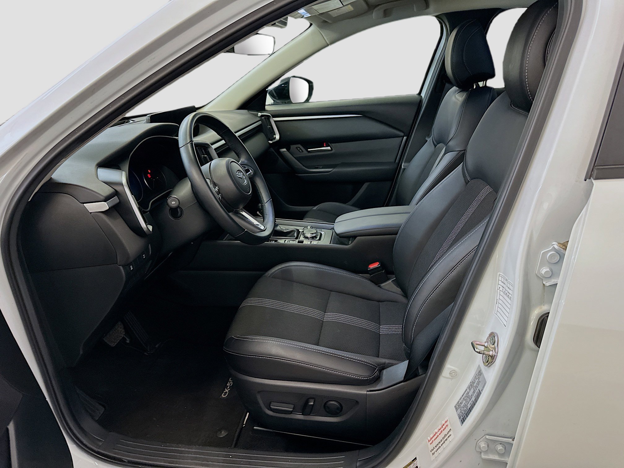 Used 2025 MAZDA CX-50 AWD 2.5 S w/ Preferred Package image 13