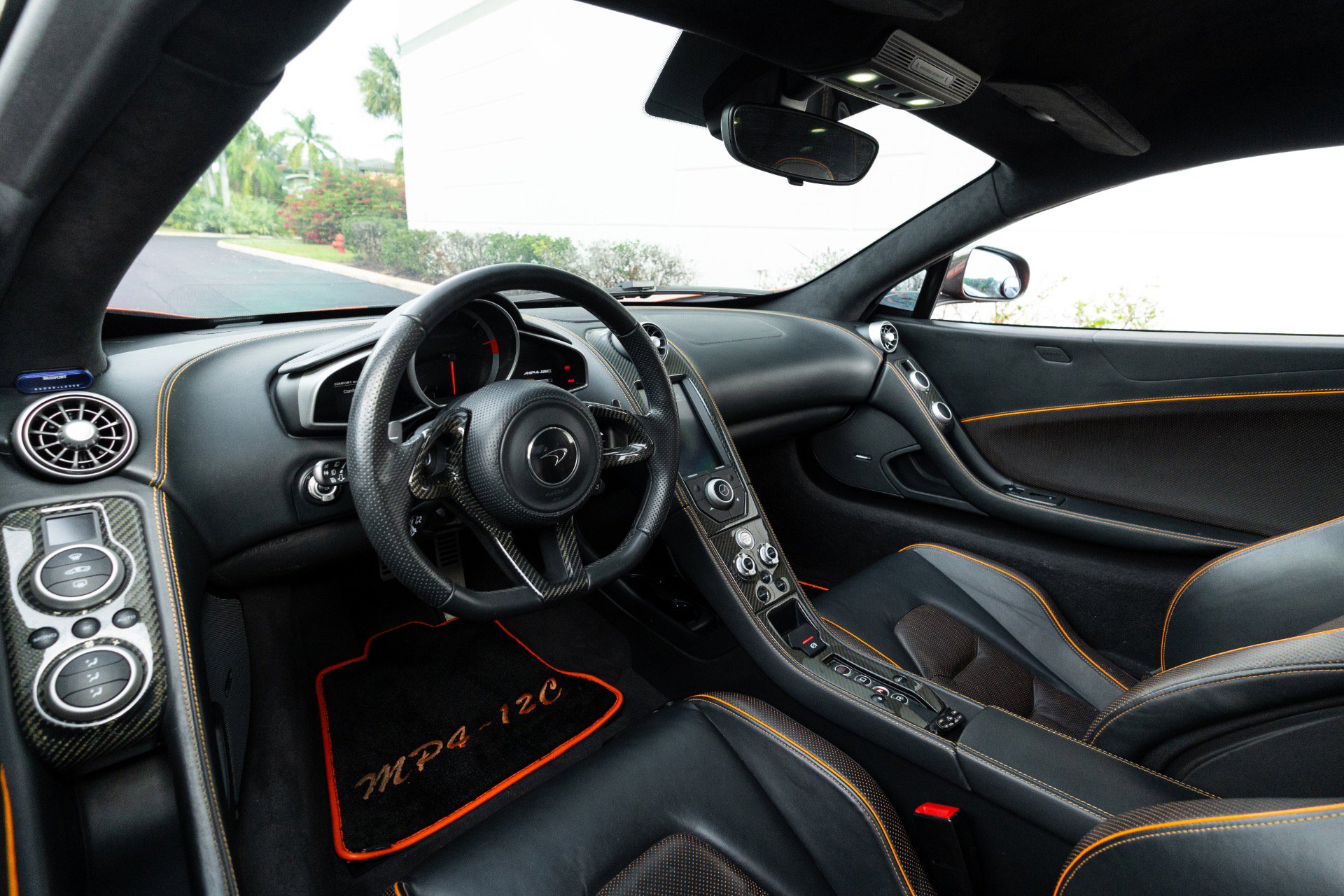Used 2013 McLaren MP4-12C image 53