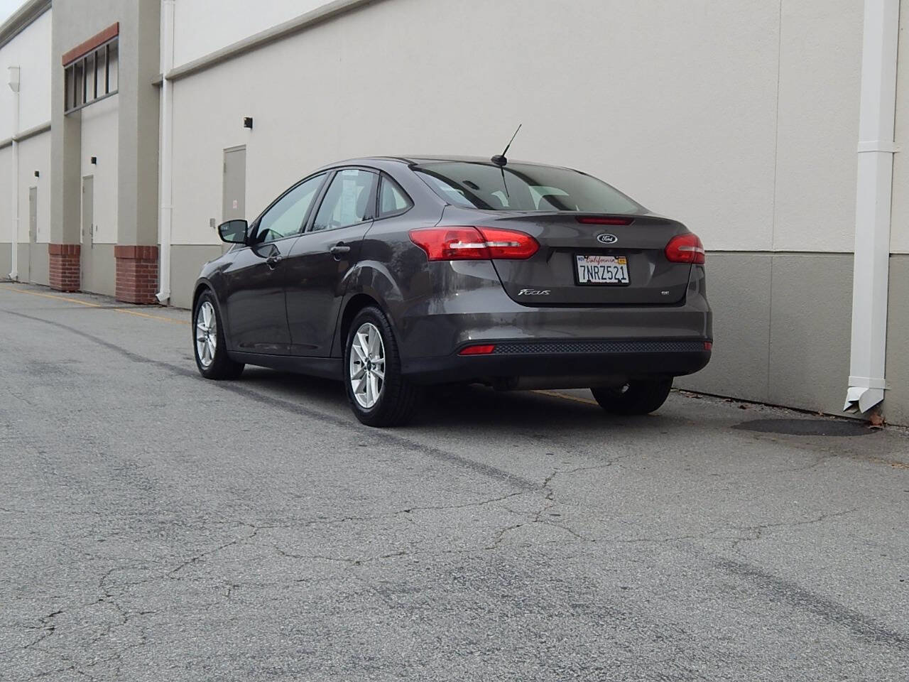 Used 2015 Ford Focus SE image 5