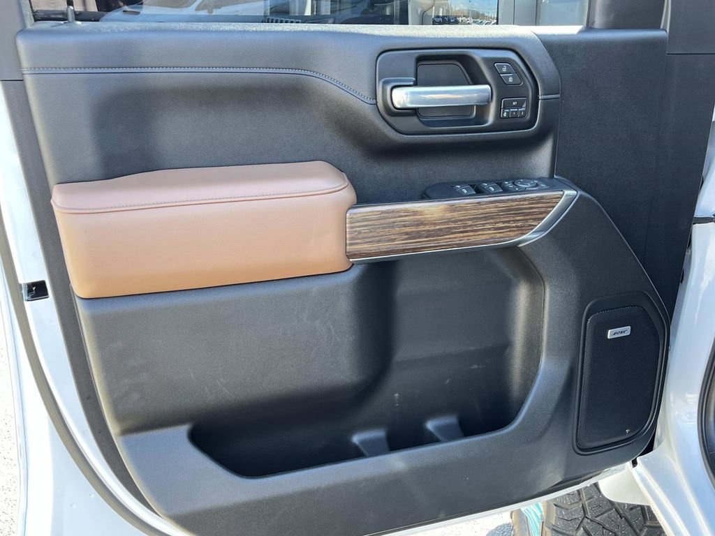 Used 2020 Chevrolet Silverado 3500 High Country image 24