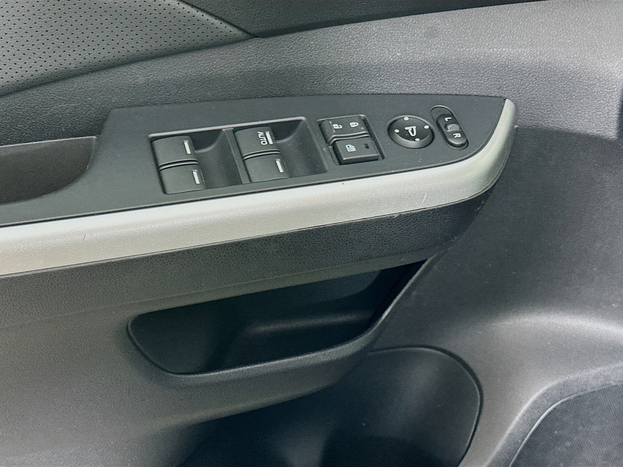 Used 2015 Honda CR-V EX-L image 15