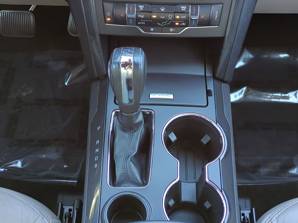 Used 2018 Ford Explorer XLT w/ Equipment Group 202A image 19