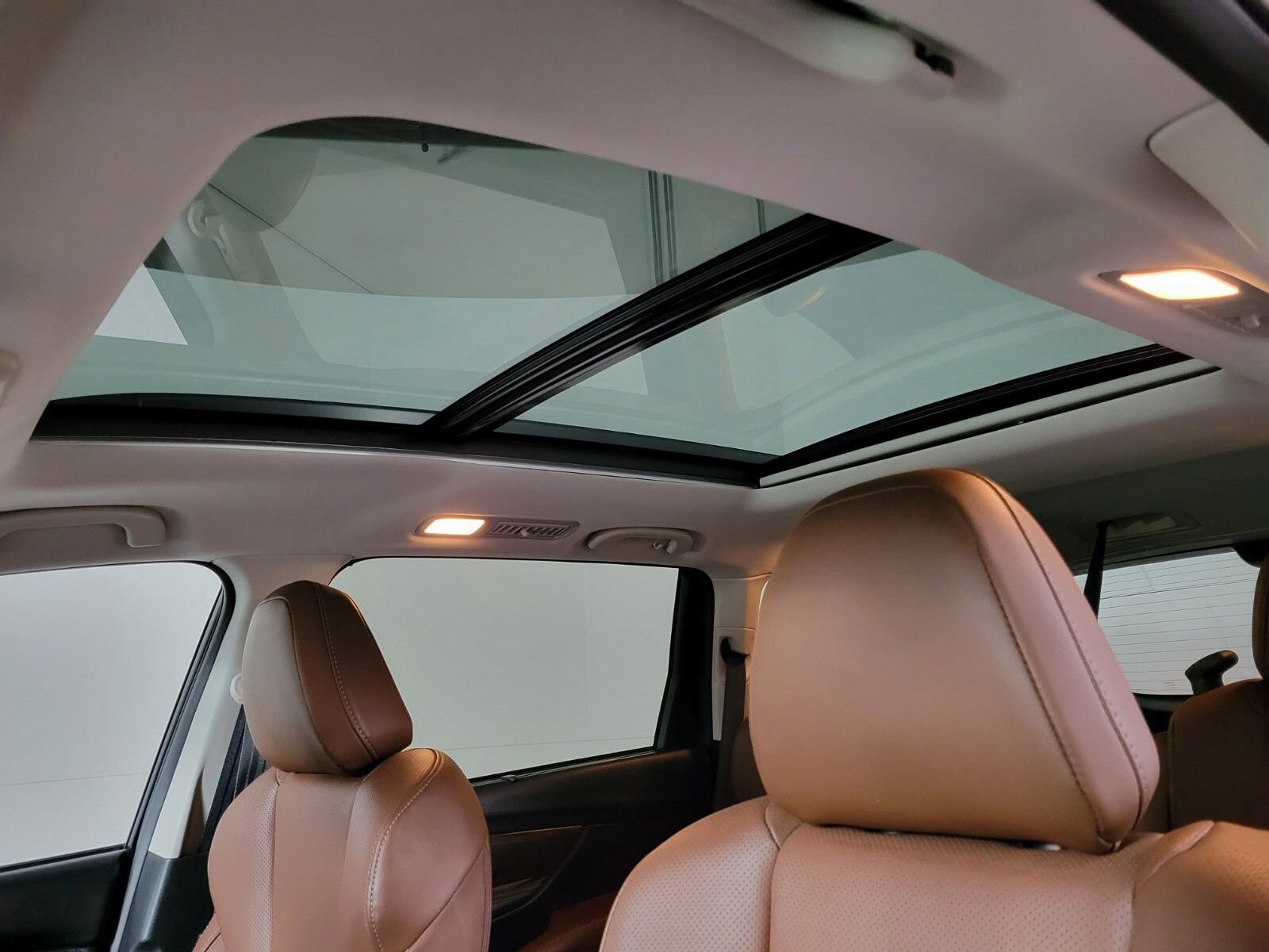 Used 2023 Subaru Ascent Touring image 19