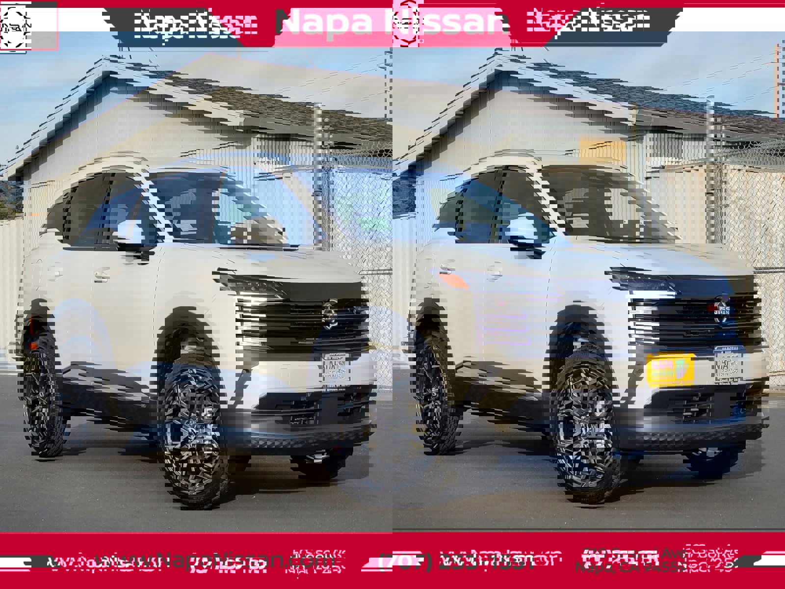 New 2025 Nissan Kicks SR image 1