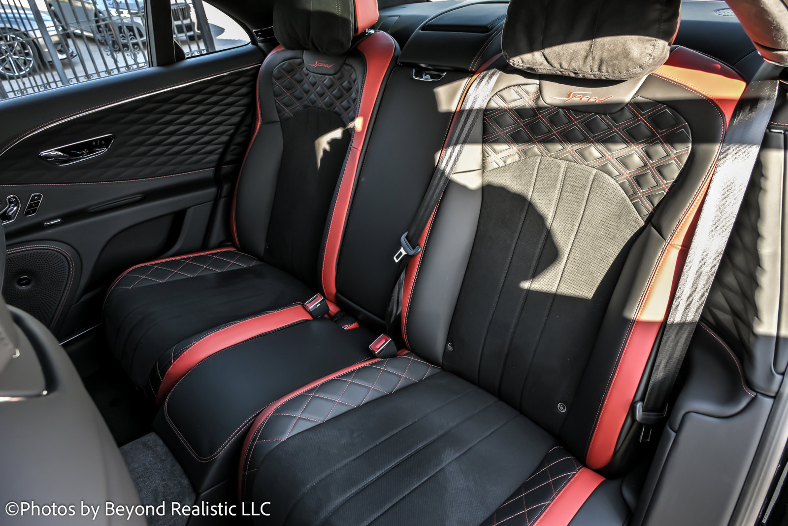 Used 2024 Bentley Flying Spur W12 image 27