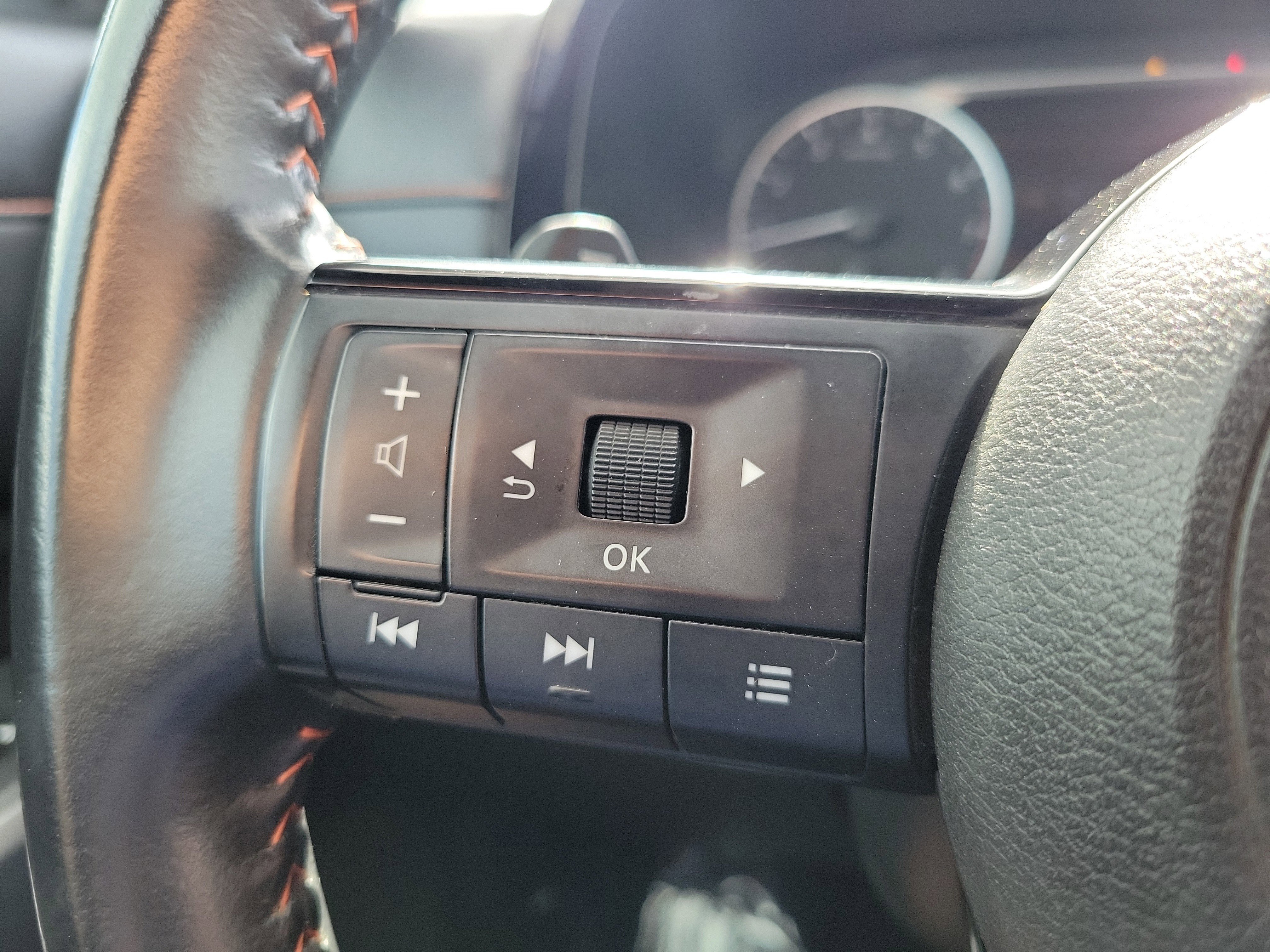 Used 2023 Nissan Pathfinder Rock Creek image 22