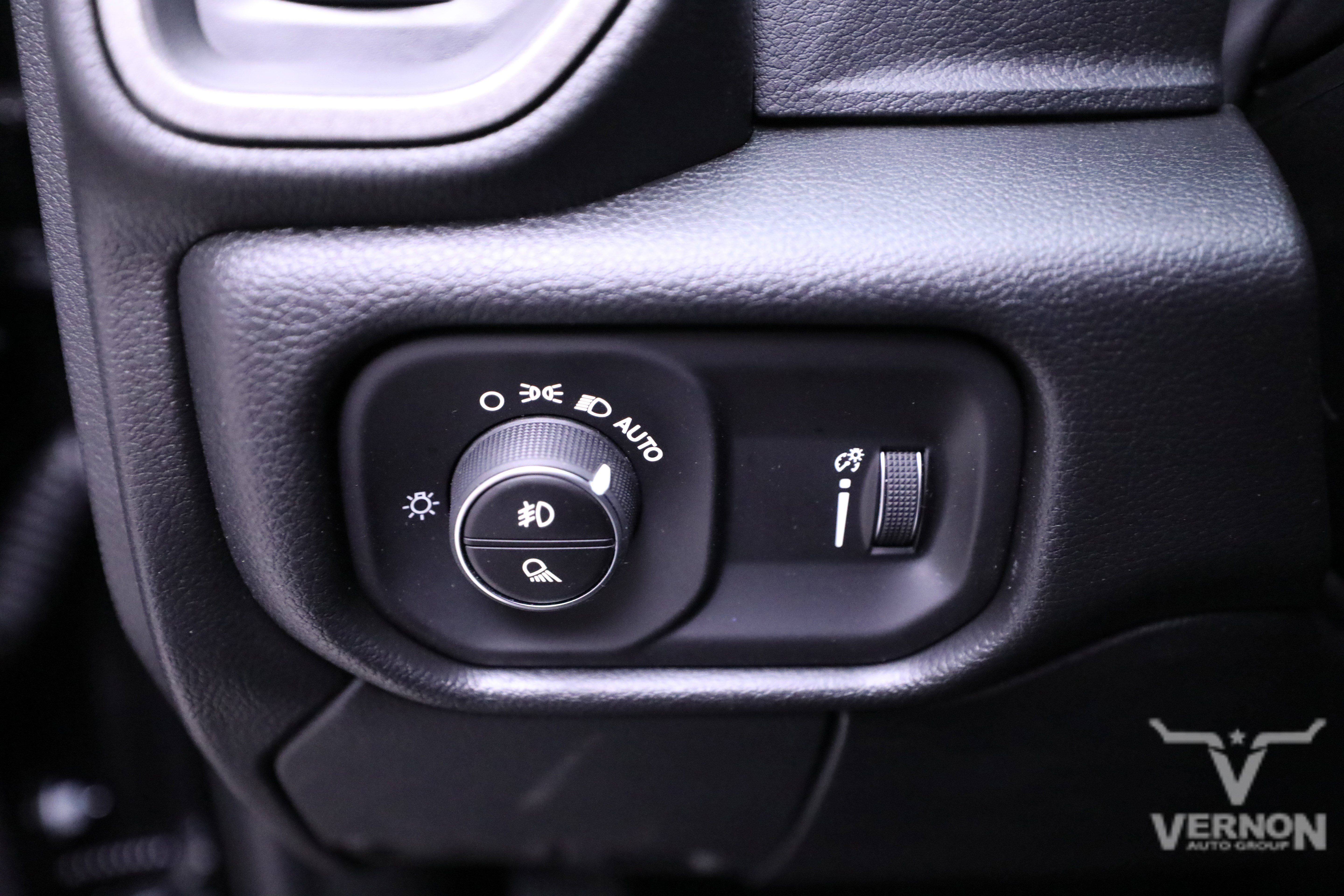 New 2026 RAM 3500 Tradesman AWD/4WD image 16