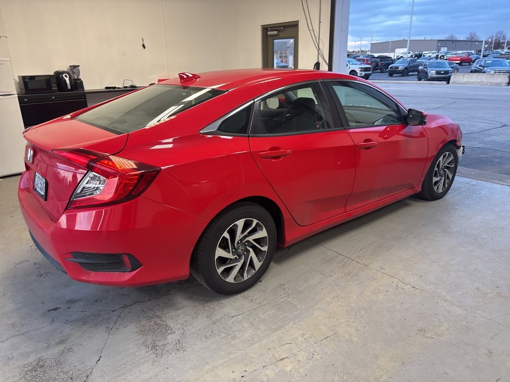 Used 2018 Honda Civic EX image 4