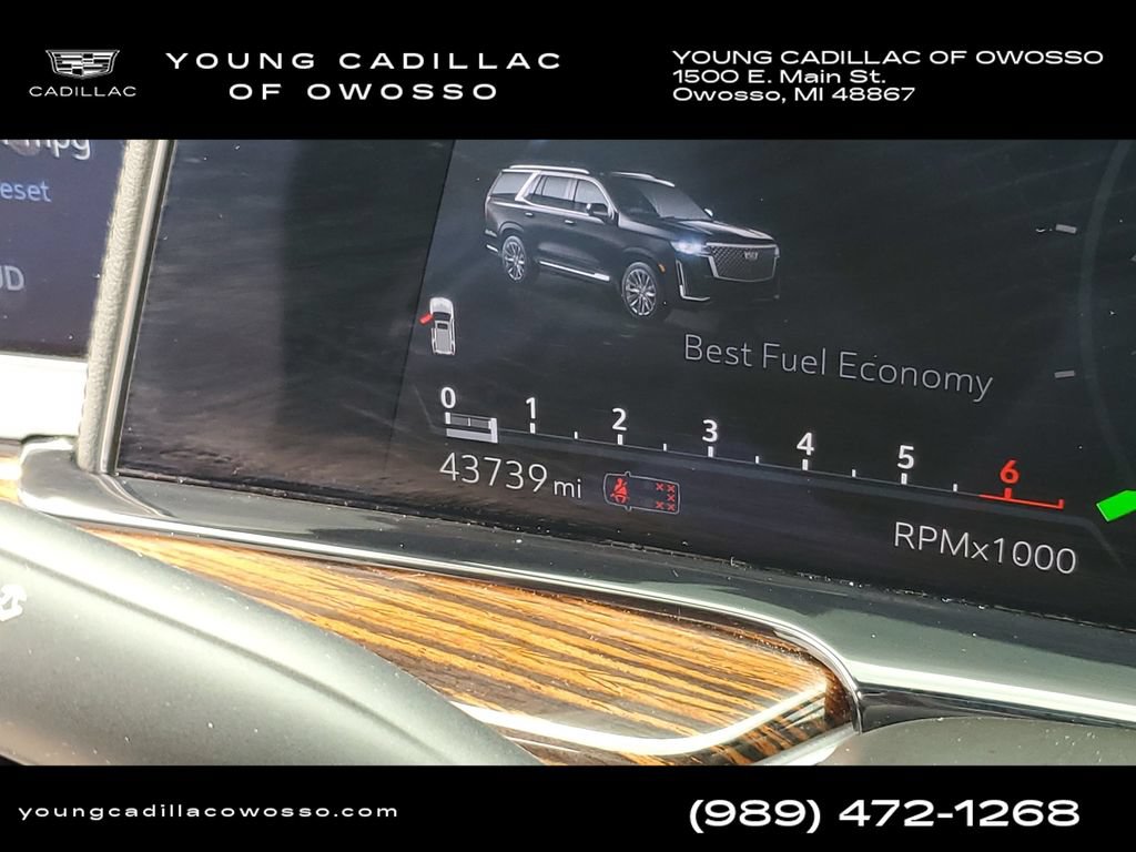 Certified 2022 Cadillac Escalade Premium Luxury w/ LPO, Illumination Package AWD/4WD image 14