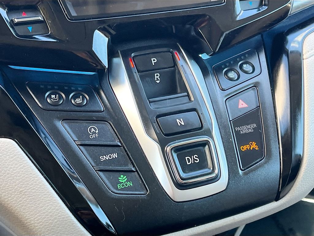 Used 2025 Honda Odyssey Elite image 21