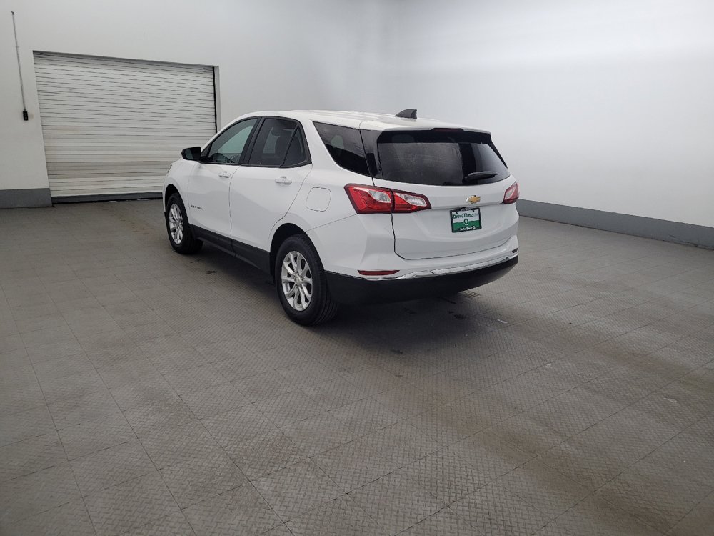 Used 2018 Chevrolet Equinox LS AWD/4WD image 5