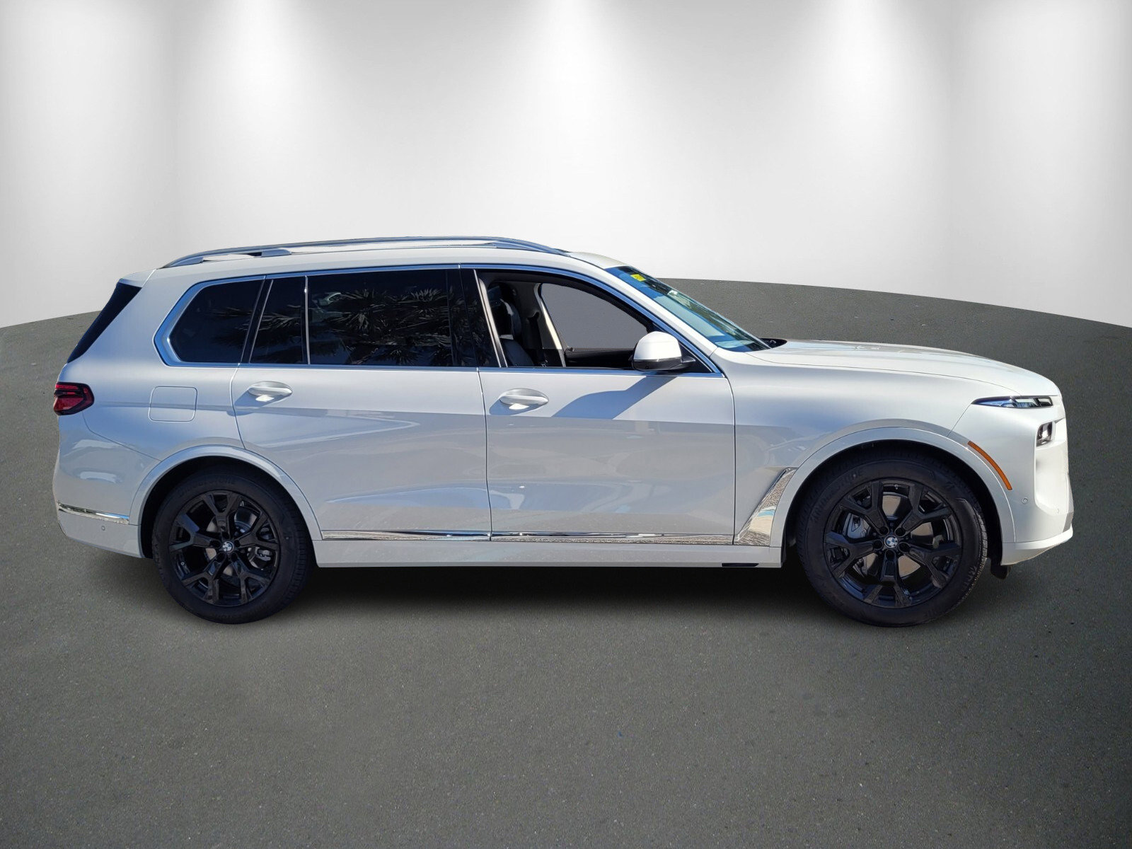 Used 2026 BMW X7 xDrive40i AWD/4WD image 8