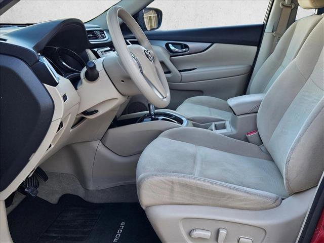 Used 2015 Nissan Rogue SV image 15