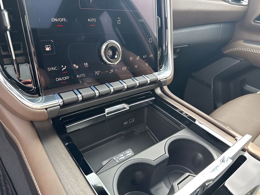 New 2026 GMC Yukon XL Denali Ultimate image 37