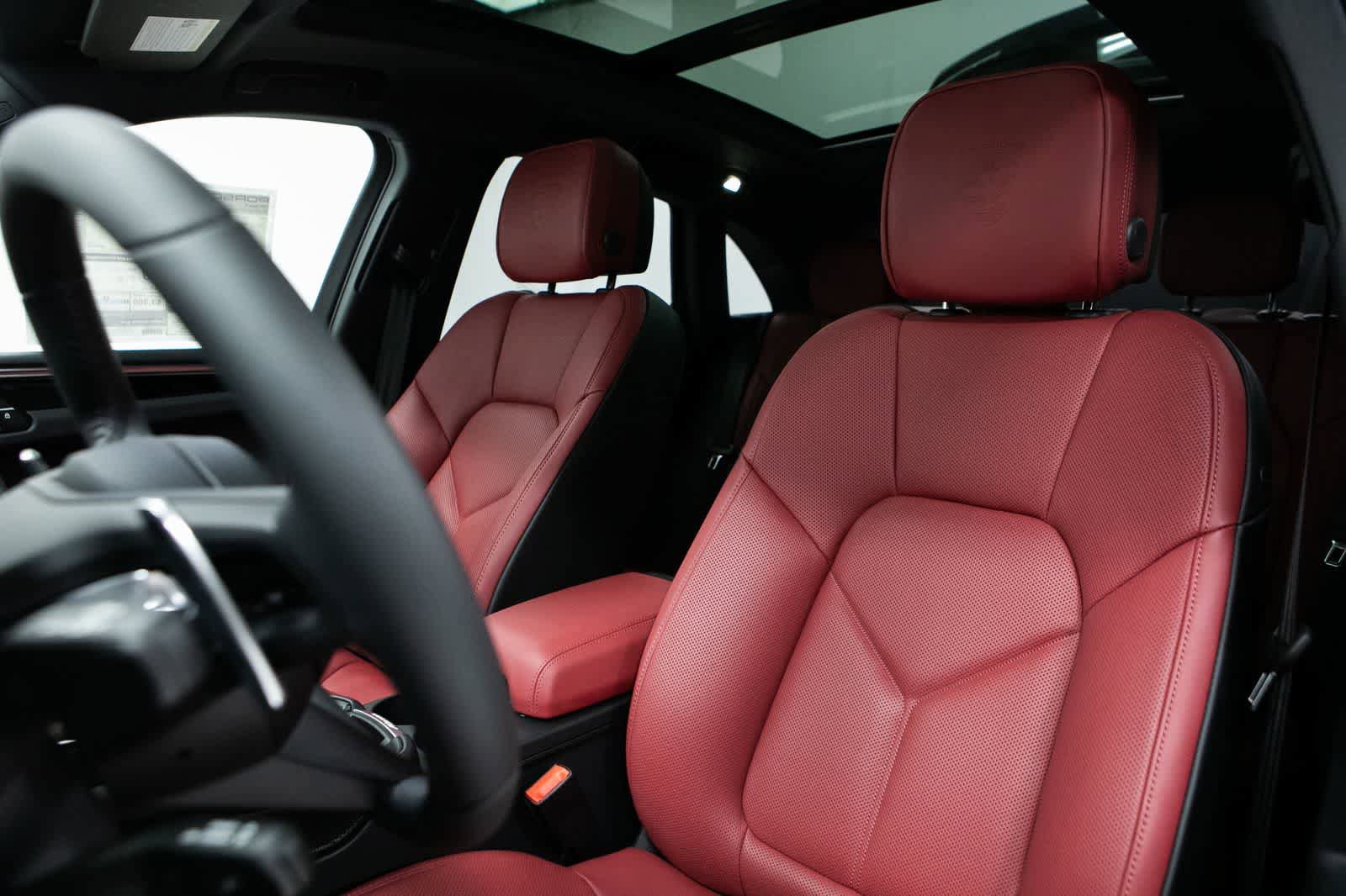 New 2026 Porsche Macan S AWD/4WD image 5