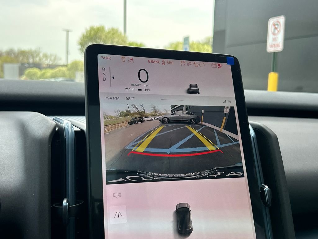 New 2026 Volvo EX30 Plus w/ Climate Package image 16