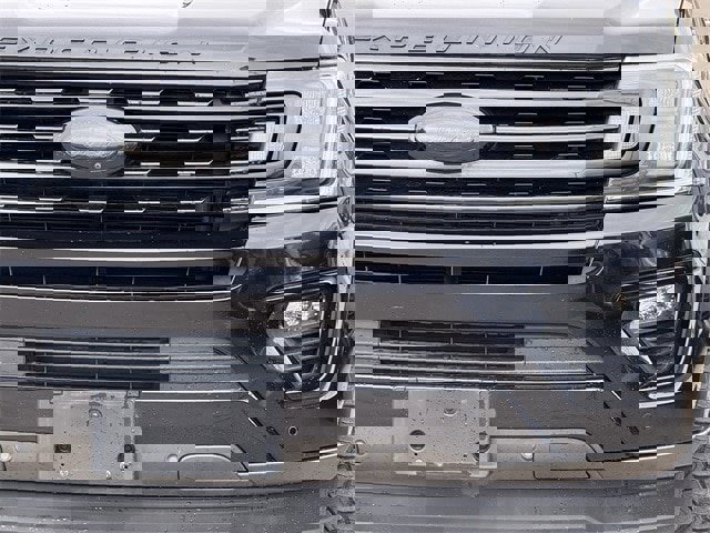 Used 2021 Ford Expedition Limited image 8