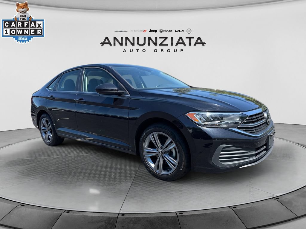 Used 2024 Volkswagen Jetta SE FWD image 7