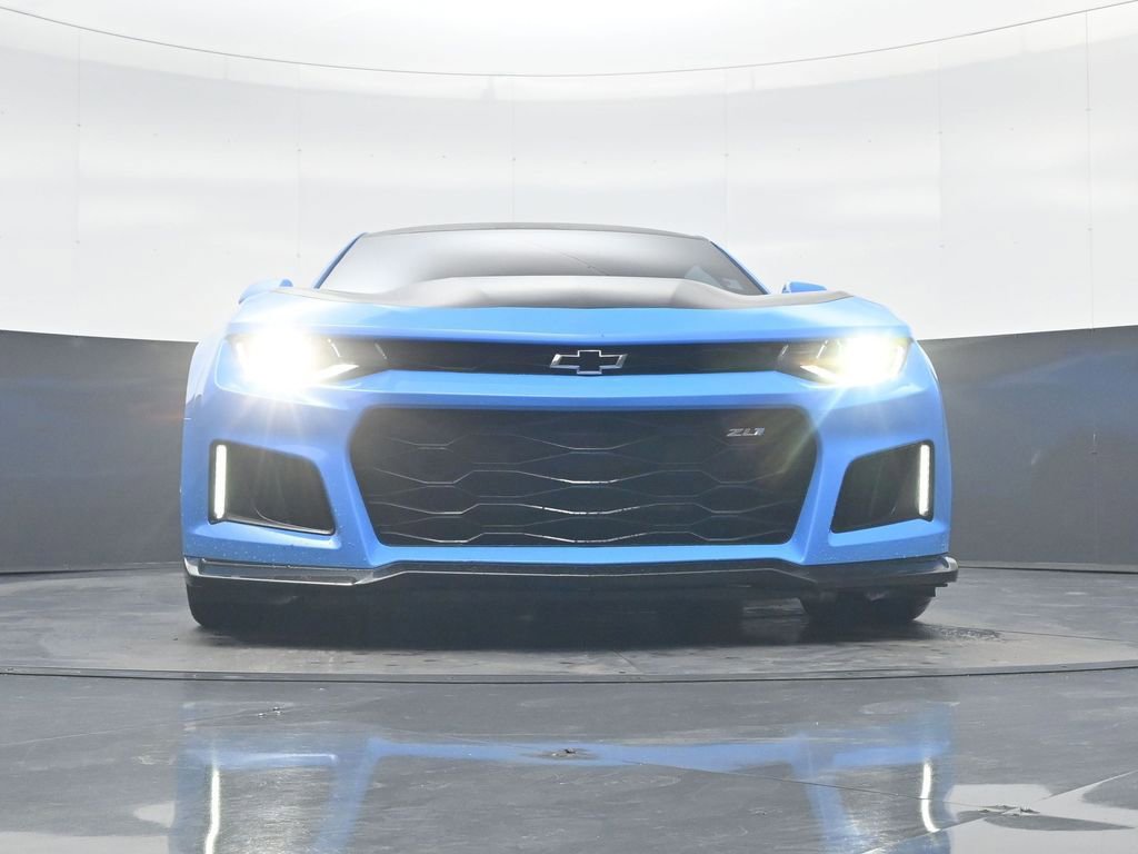 Used 2022 Chevrolet Camaro ZL1 image 11