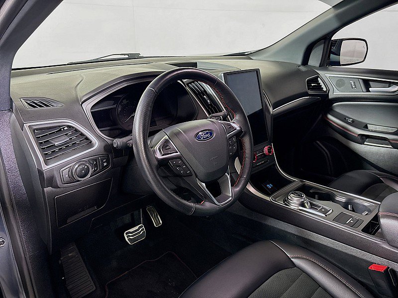 Used 2024 Ford Edge ST-Line AWD/4WD image 9