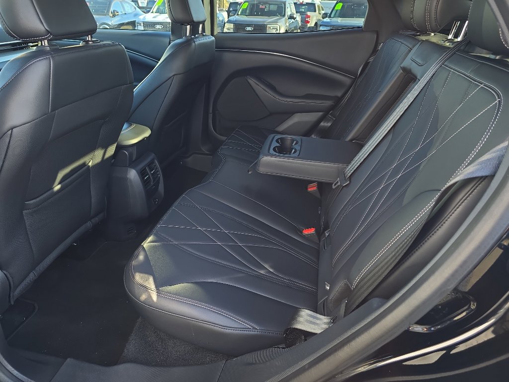 Used 2021 Ford Mustang Mach-E Select image 17