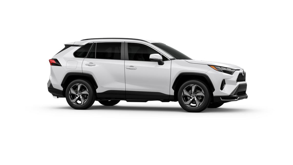 New 2025 Toyota RAV4 SE image 39