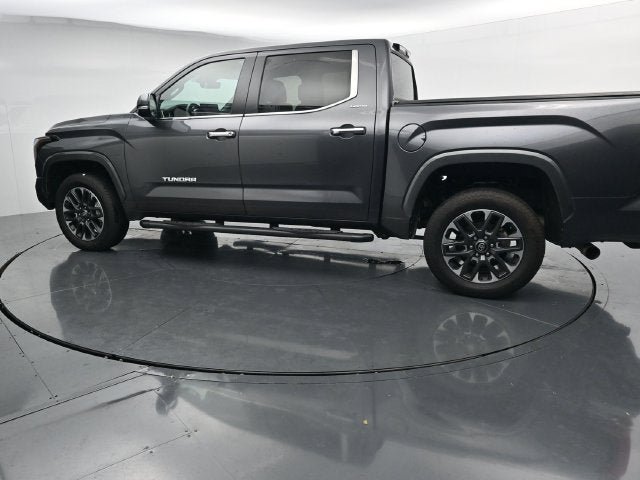 Used 2025 Toyota Tundra Limited AWD/4WD image 6