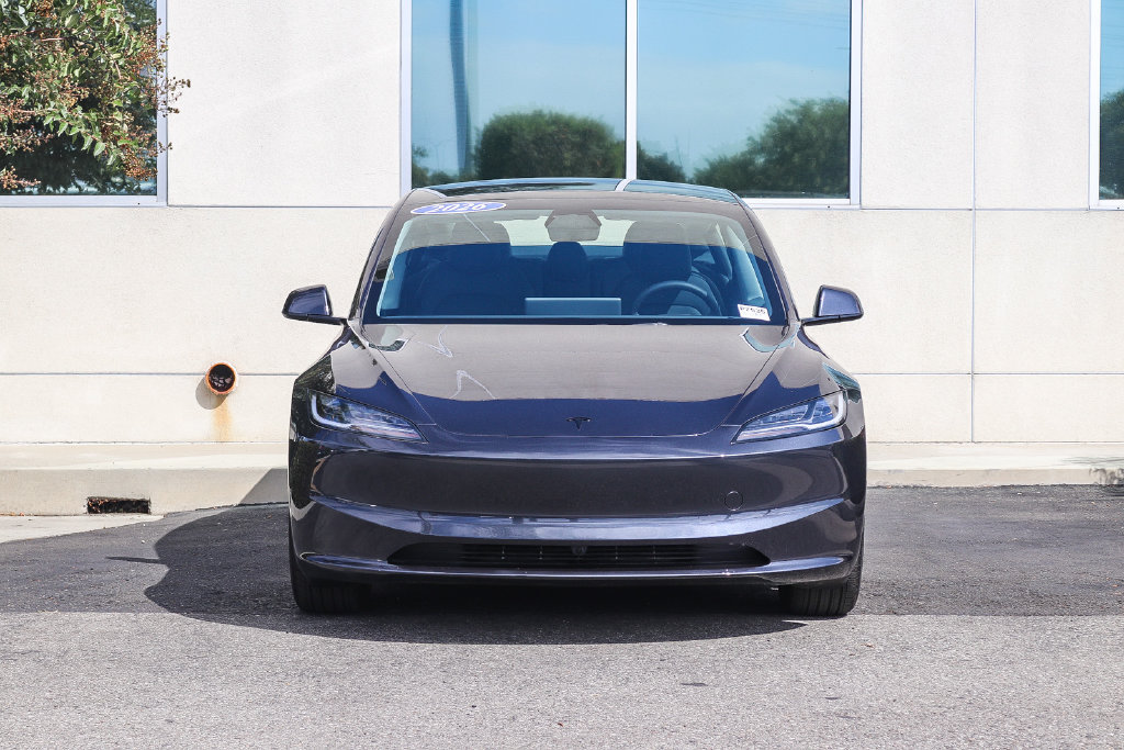 Used 2026 Tesla Model 3 RWD image 2